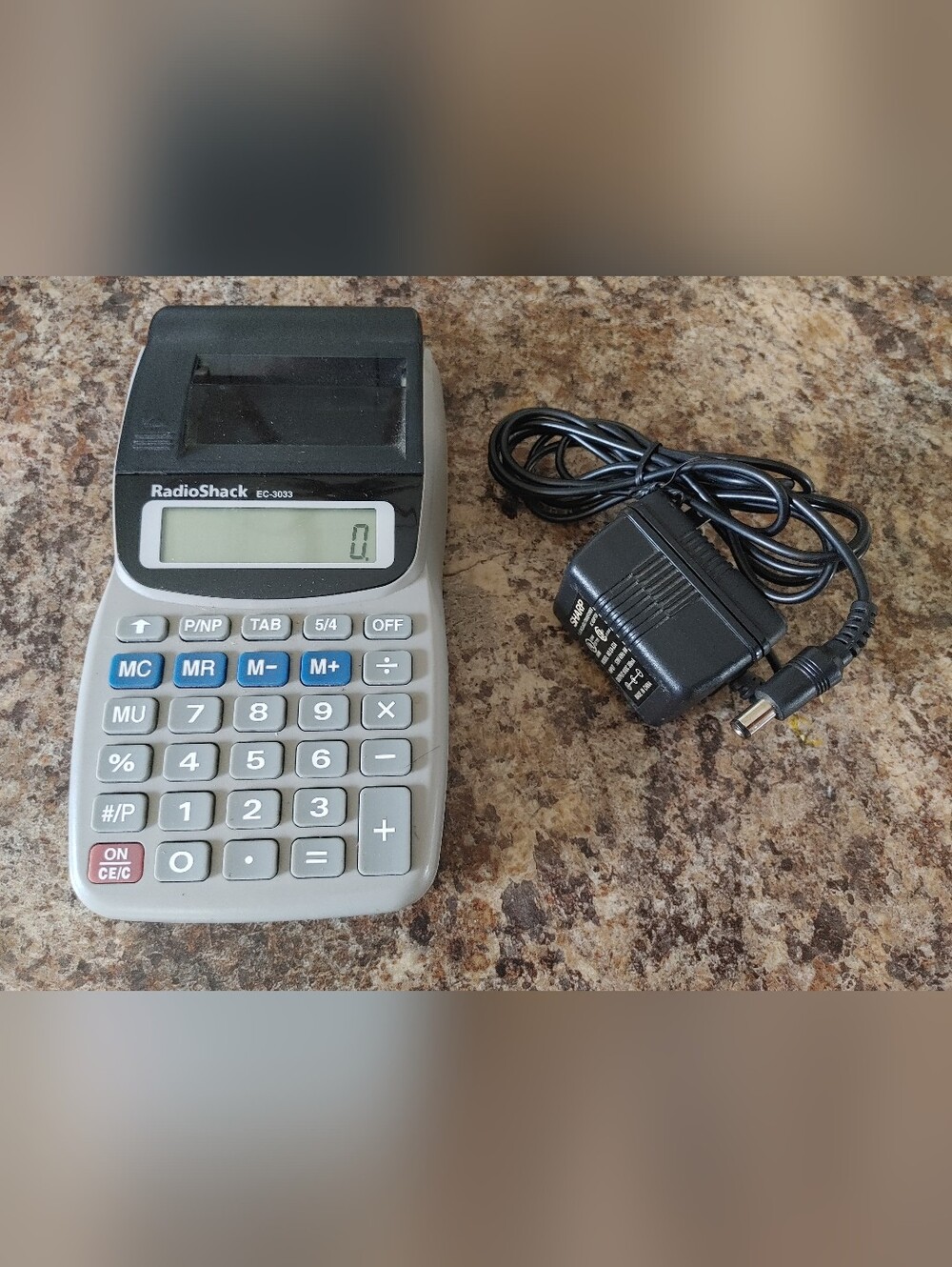 RadioShack EC-3033 Portable Calculator - Picture 6 of 7